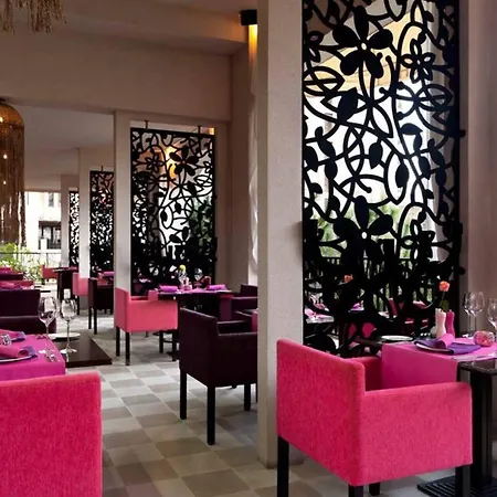 Hotel Royal