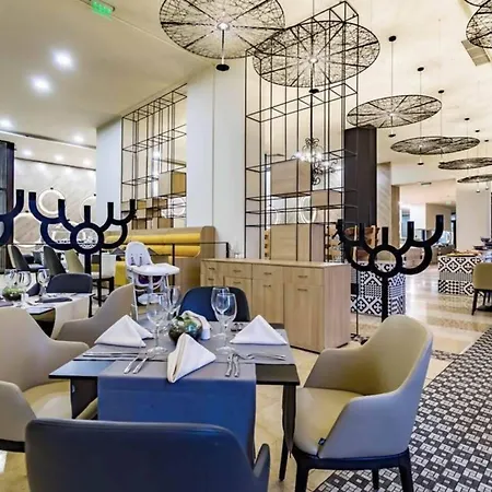 Hotel Royal